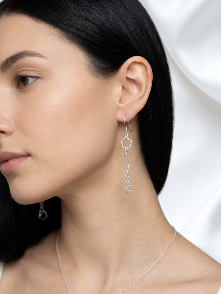Aretes Colgantes Cadenas y Flores