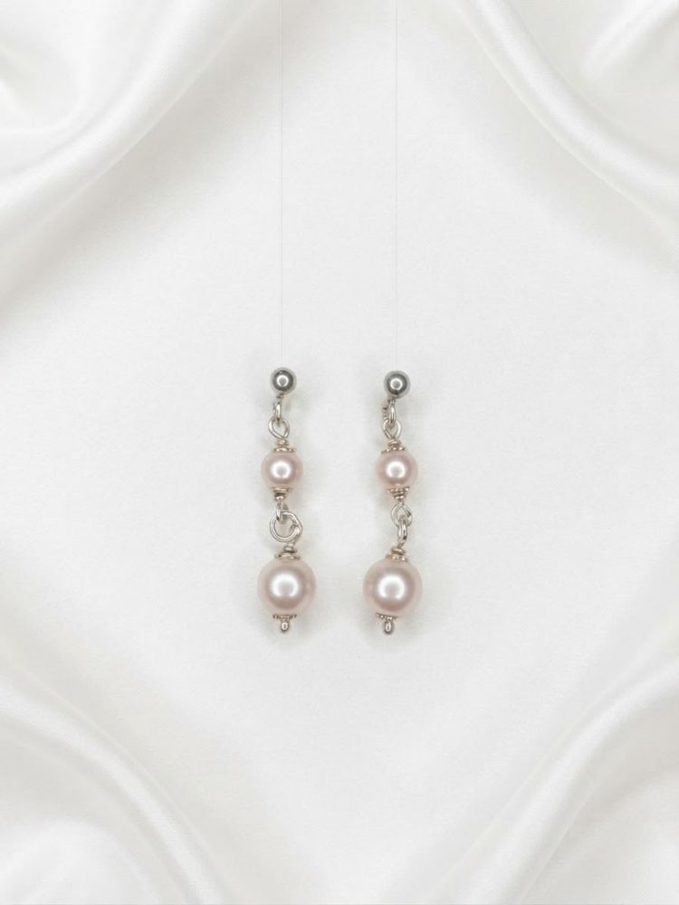 Aretes Colgantes Doble Perla Rosa