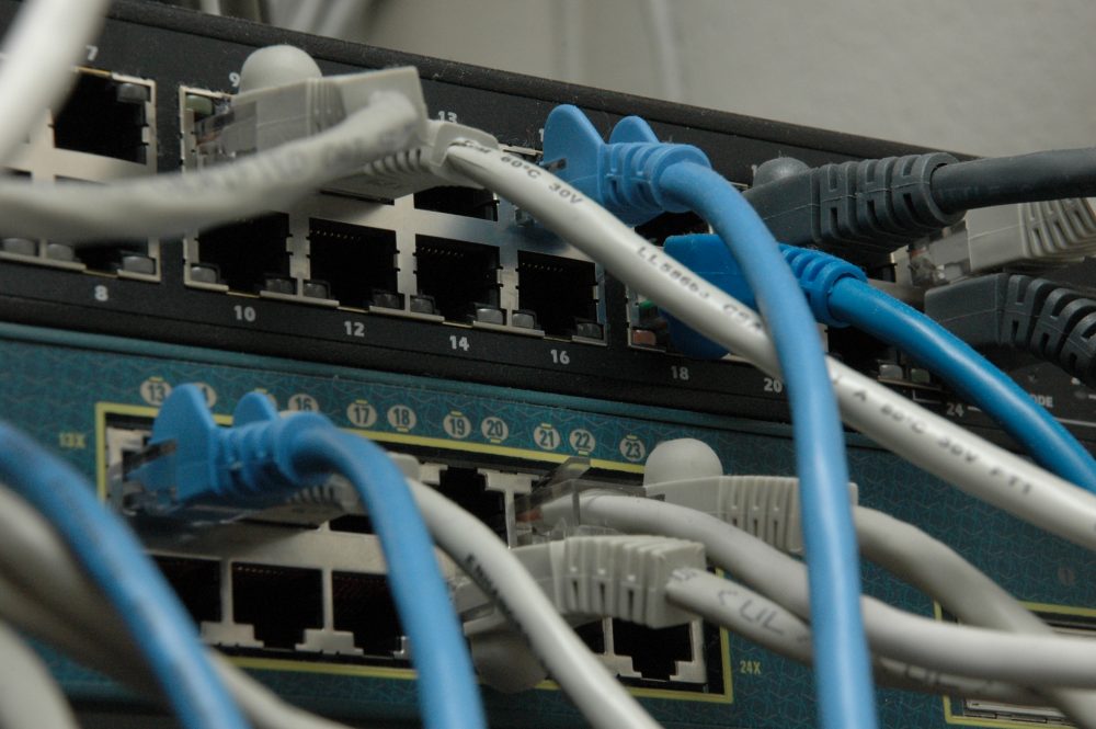 Antaira LMP-1002G-10G-SFP Switch Administrado PoE+ 10 Puertos