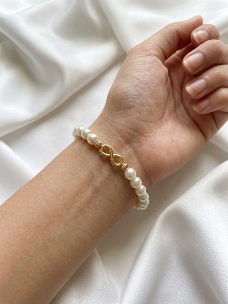 Pulsera Perlas e Infinito