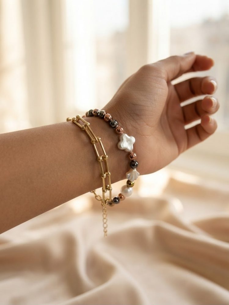 Pulsera Híbrida Eslabones y Perlas con Charms