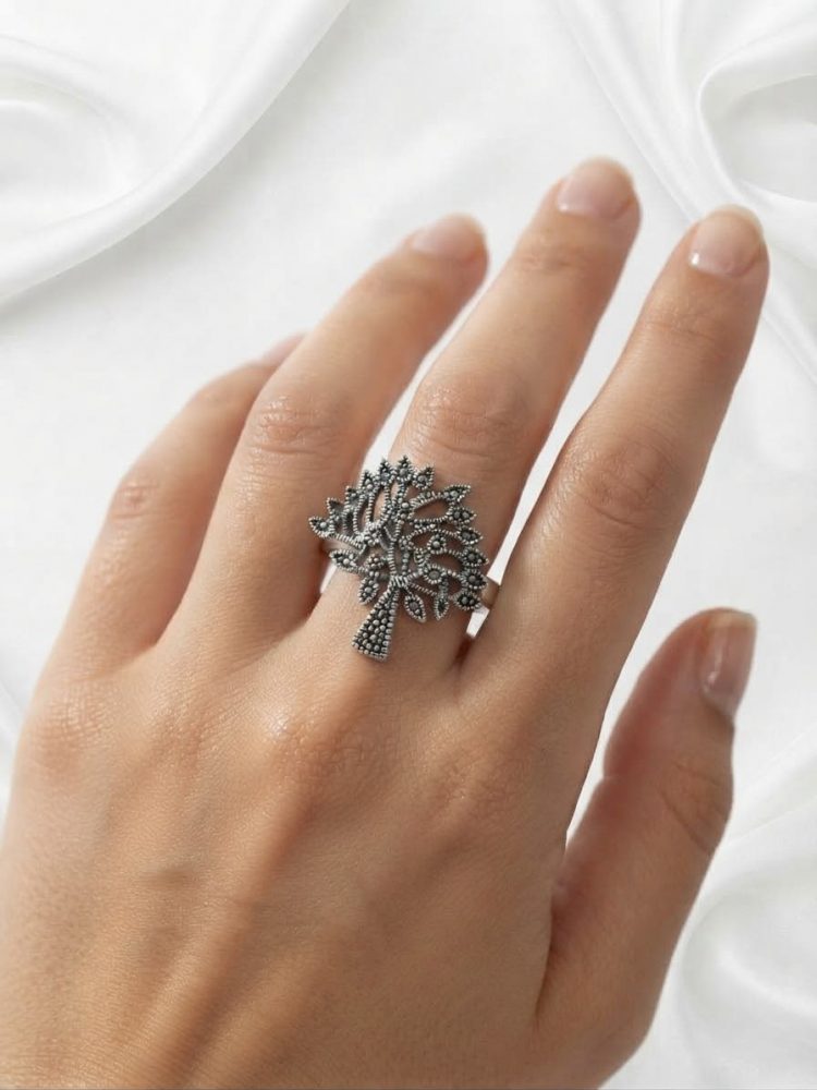 Anillo Árbol de la Vida con Marquesita