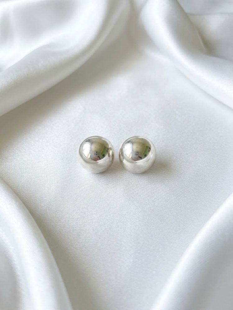 Aretes Broquel Bola Lisa