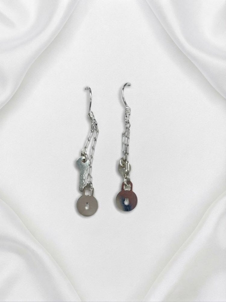 Aretes Colgantes Llave y Candado