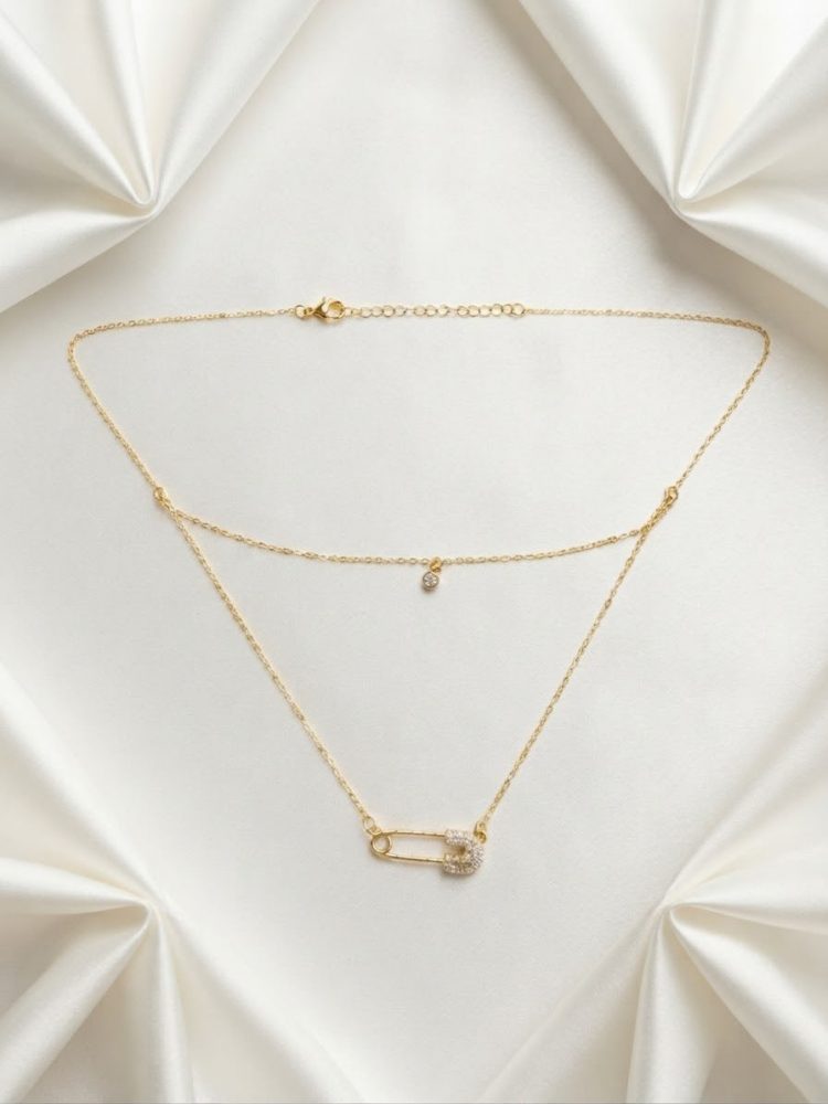 Collar Doble Nivel Imperdible y Punto de Luz
