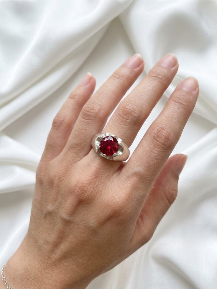 Anillo Solitario Piedra Roja