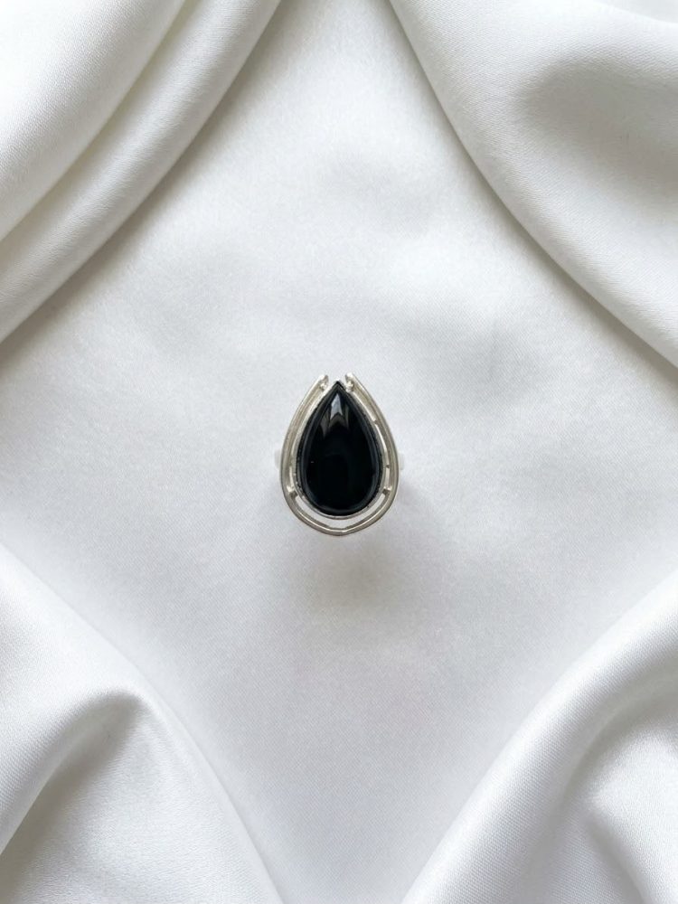 Anillo Gota Ónix Negro