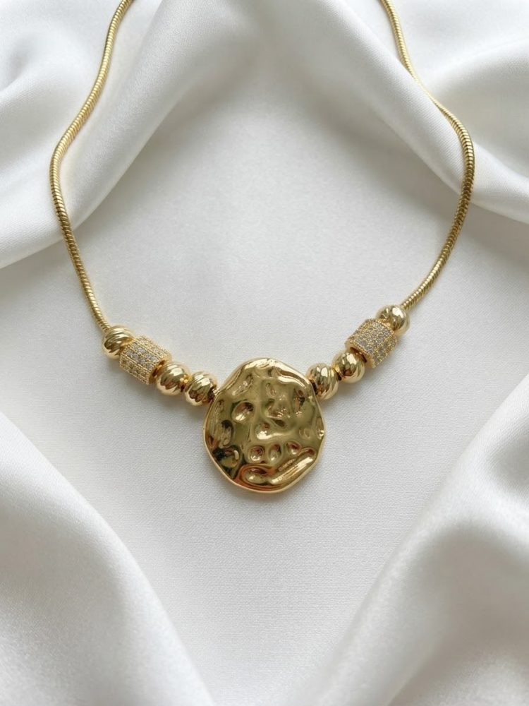 Collar Medalla Martillada