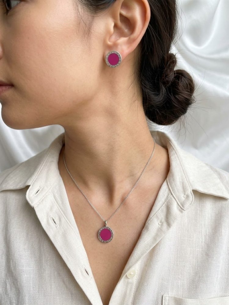 Juego de Aretes y Dije Circular Fucsia