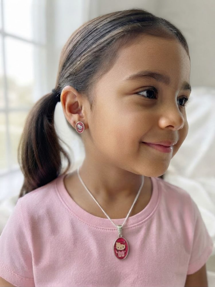 Set Dije y Aretes Hello Kitty Oval