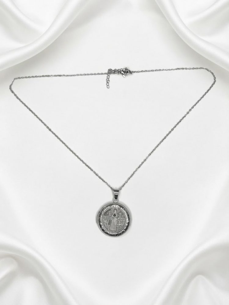 Collar con Medalla San Benito