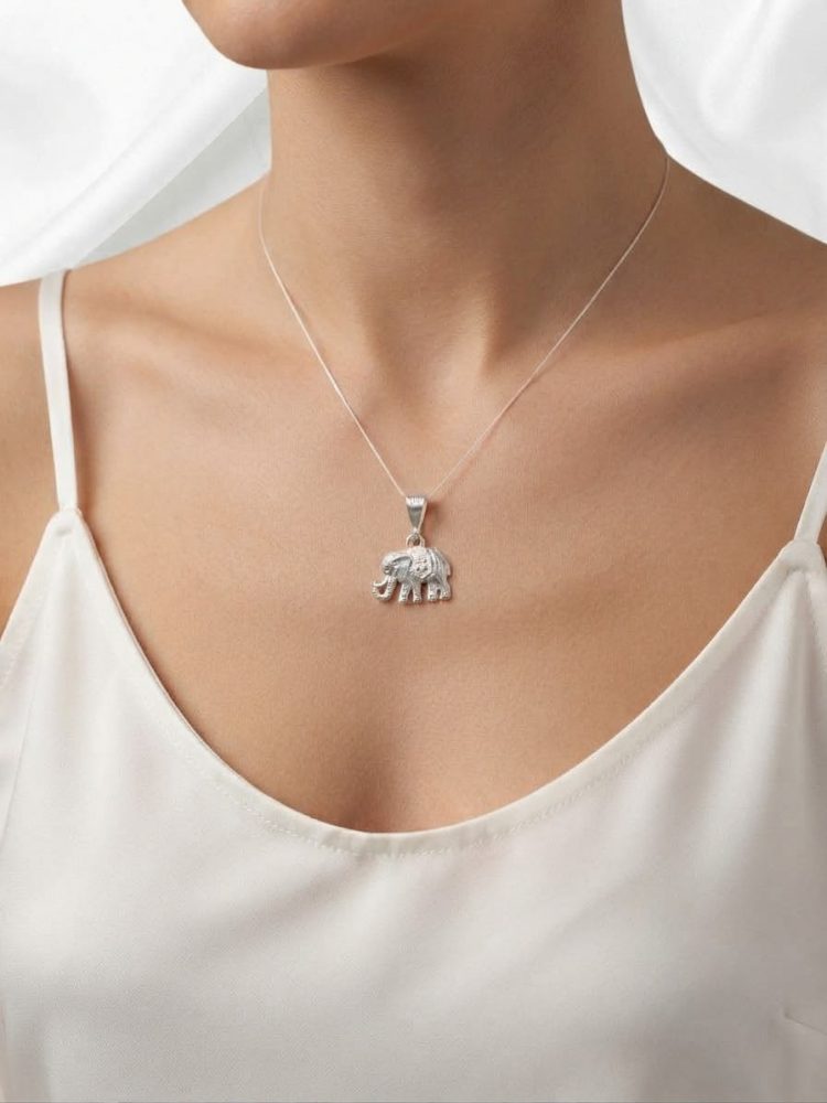 Dije Elefante de la Suerte