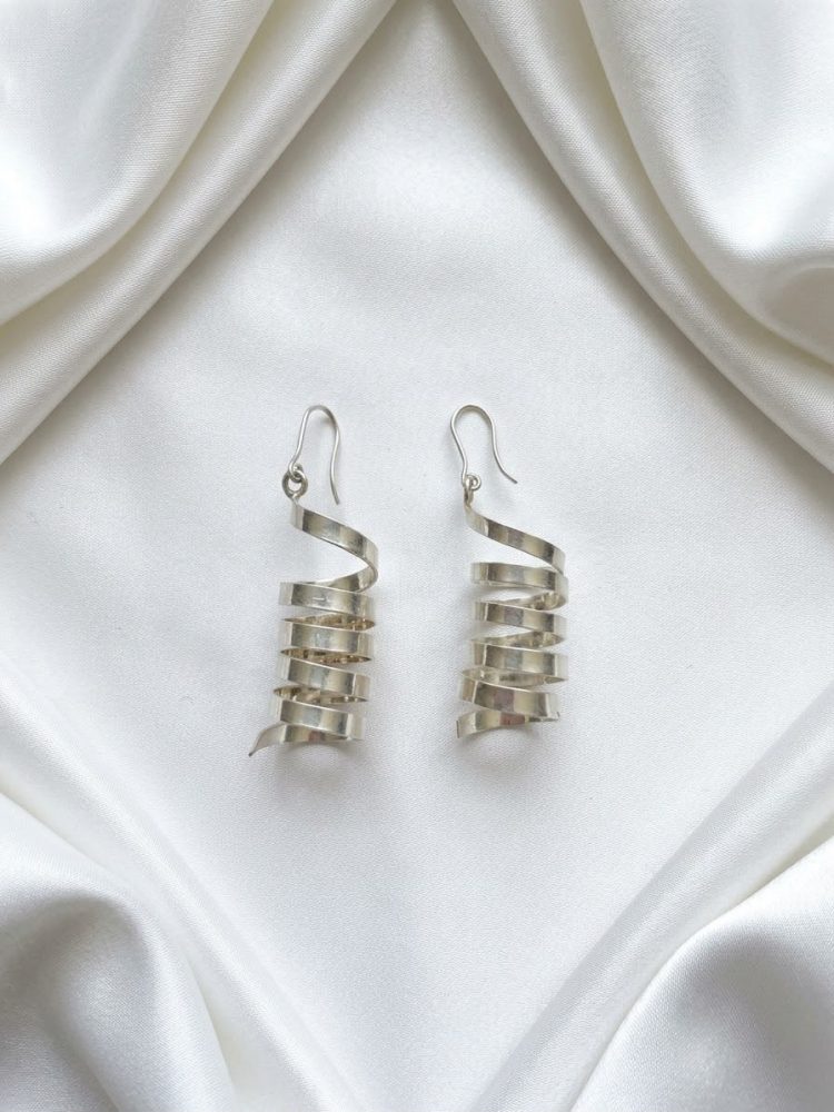 Aretes Espiral Cónica