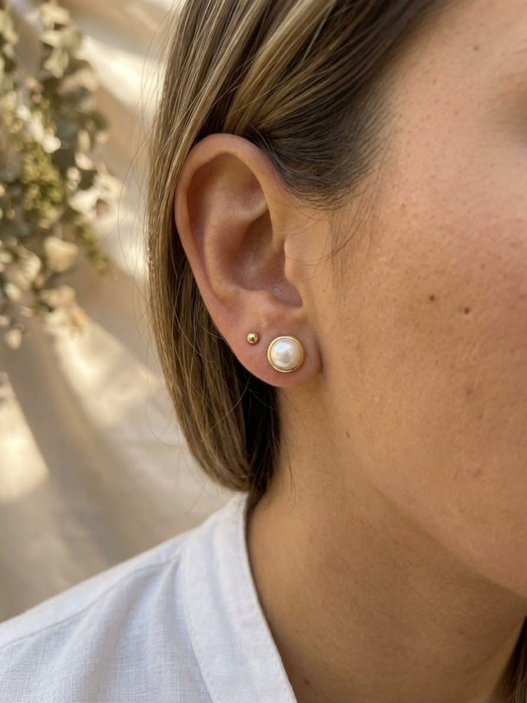 Aretes Broquel Perla Biselada