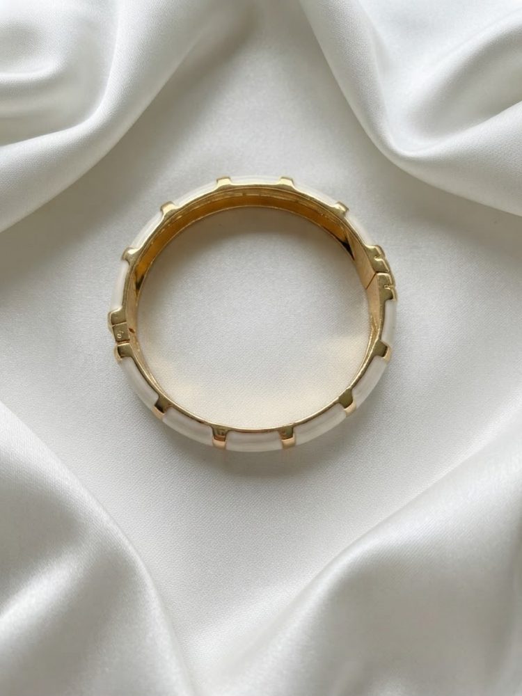 Pulsera Rígida Blanca con Bisagra