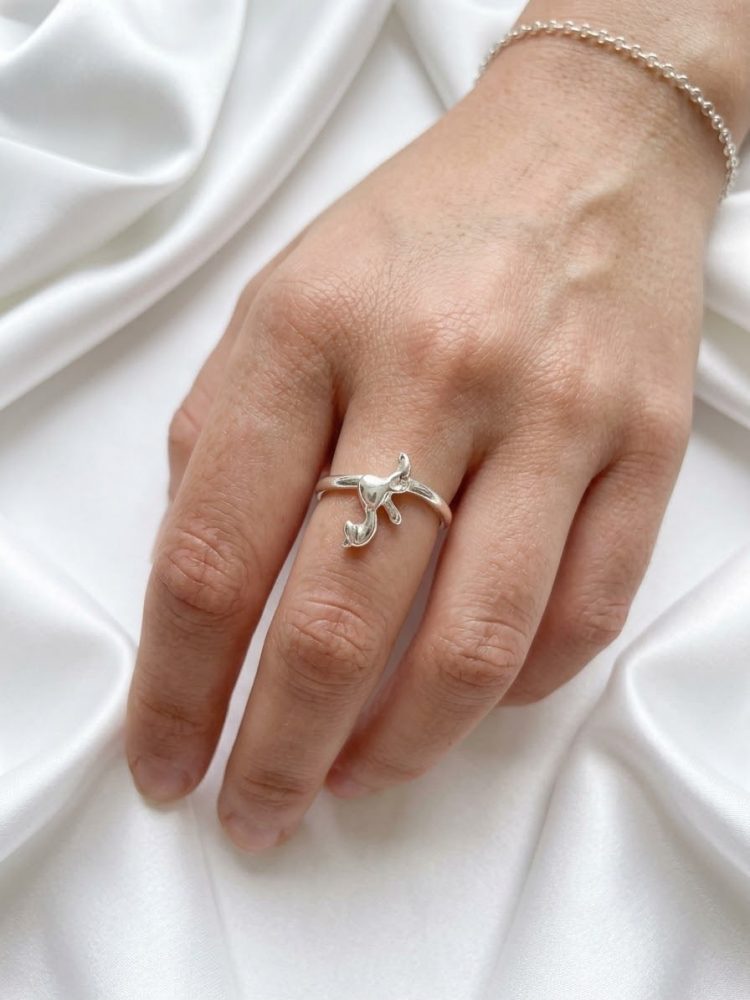 Anillo Diseño Orgánico Fluido