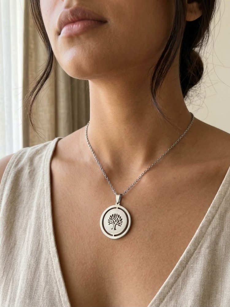 Collar Medalla Árbol de la Vida
