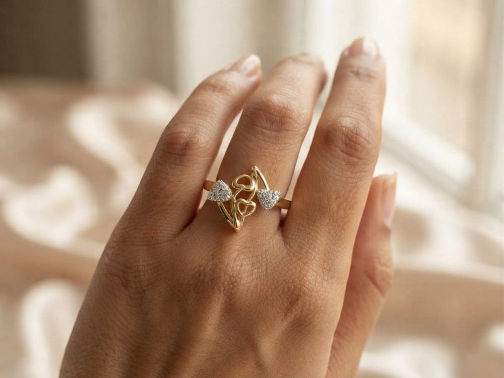 Anillo Corazones Entrelazados con Circonias