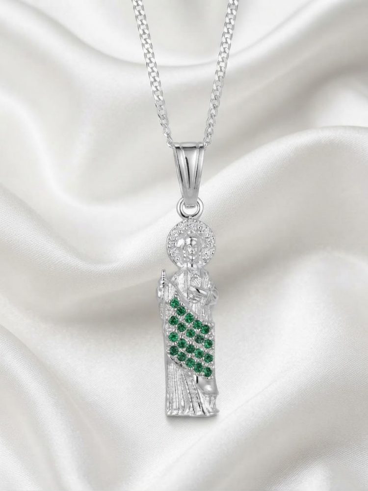 Dije San Judas Tadeo Estatuilla con Circonias Verdes