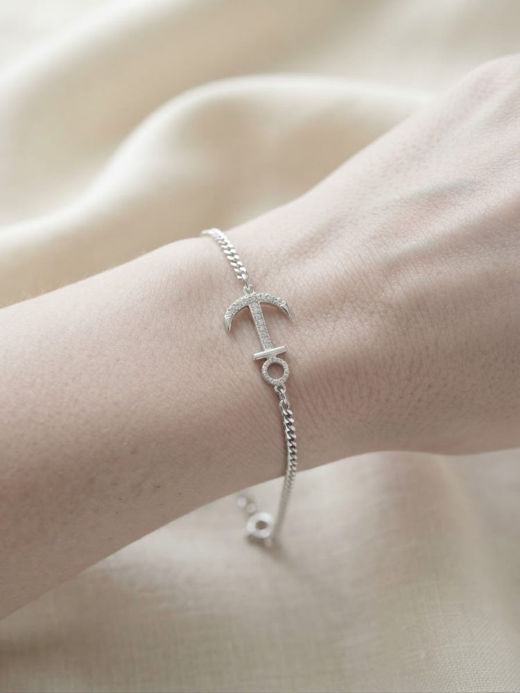 Pulsera Ancla con Circonias