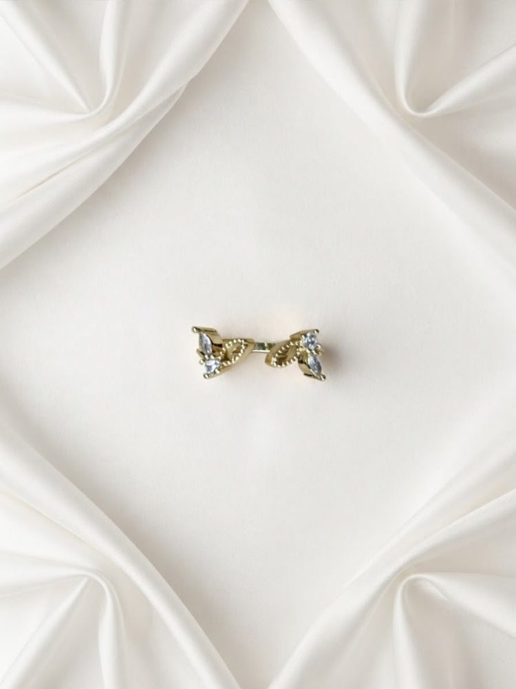 Anillo Ajustable Abierto Hojas y Circonias Marquesa