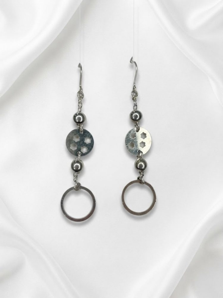 Aretes Colgantes Aro y Disco Calado