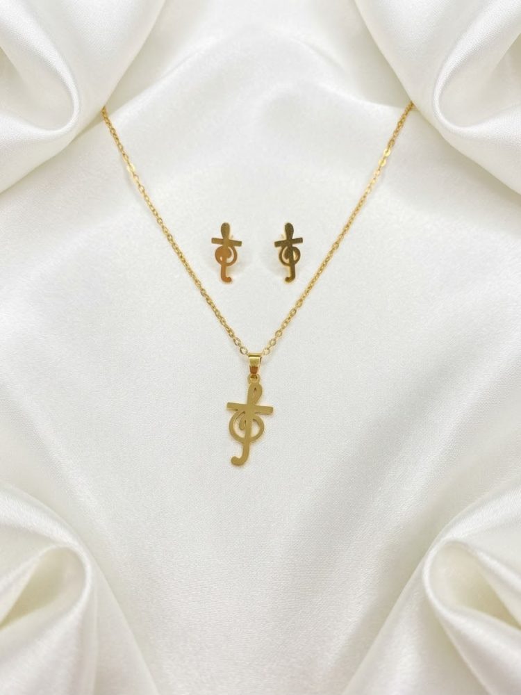 Juego Collar y Aretes Clave de Sol