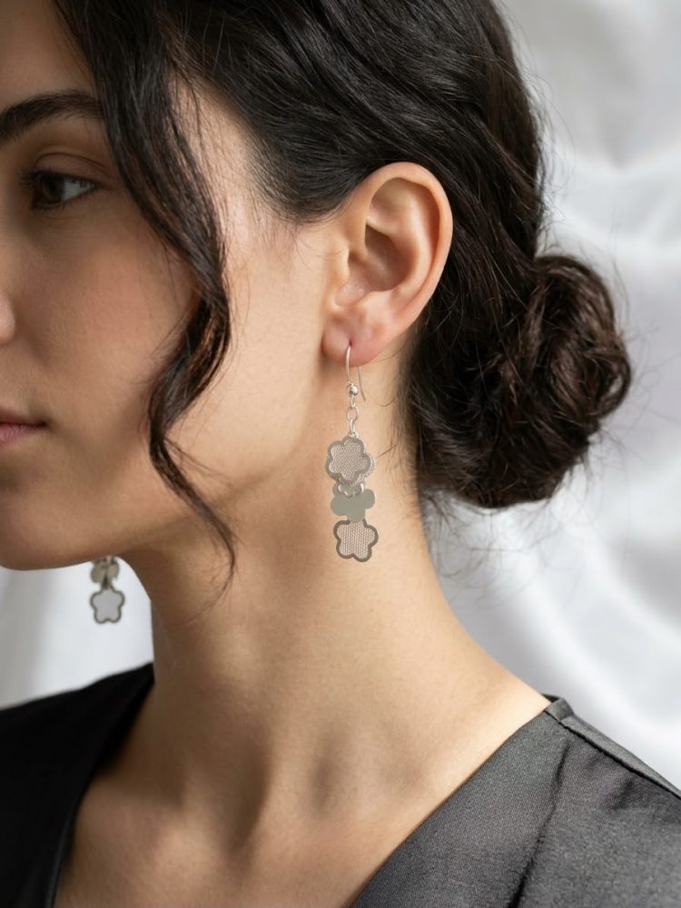 Aretes Colgantes Racimo de Flores