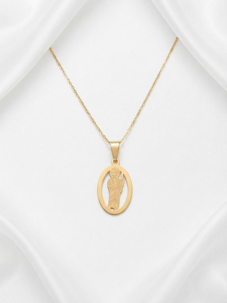 Collar con Medalla Ovalada Religiosa
